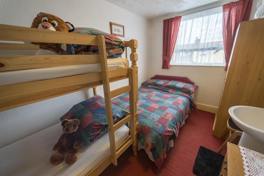Lyndale Holiday Flats Blackpool Exterior photo